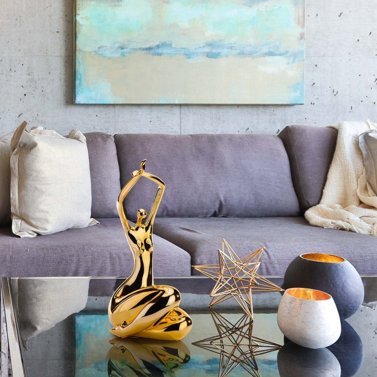 Elizabeth Sculpture // Large Gold